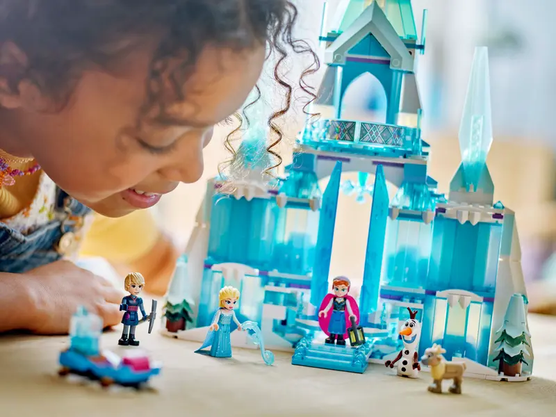 Lego Disney Elsa's Ice Palace 43244 - Image 3