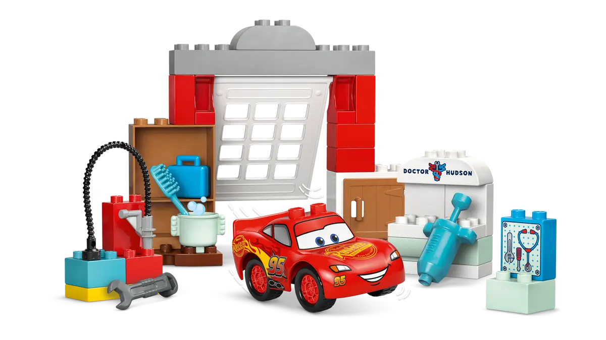 Lego Duplo McQueen's Visit to Doc's 10456 - Image 3