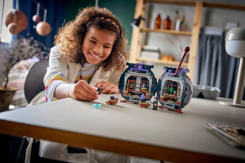 Lego HP Cauldron Secret Potions Classroom 76464 - Image 4